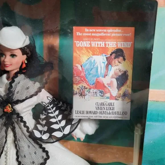 Barbie as Scarlett O’Hara 1994 Hollywood Legends Black N White Dress - Picture 3 of 8